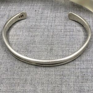 RARE Vintage Silpada 925 Sterling Silver Cuff Bracelet B0435